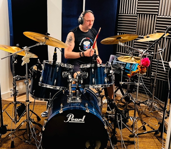 Allister Brown 4