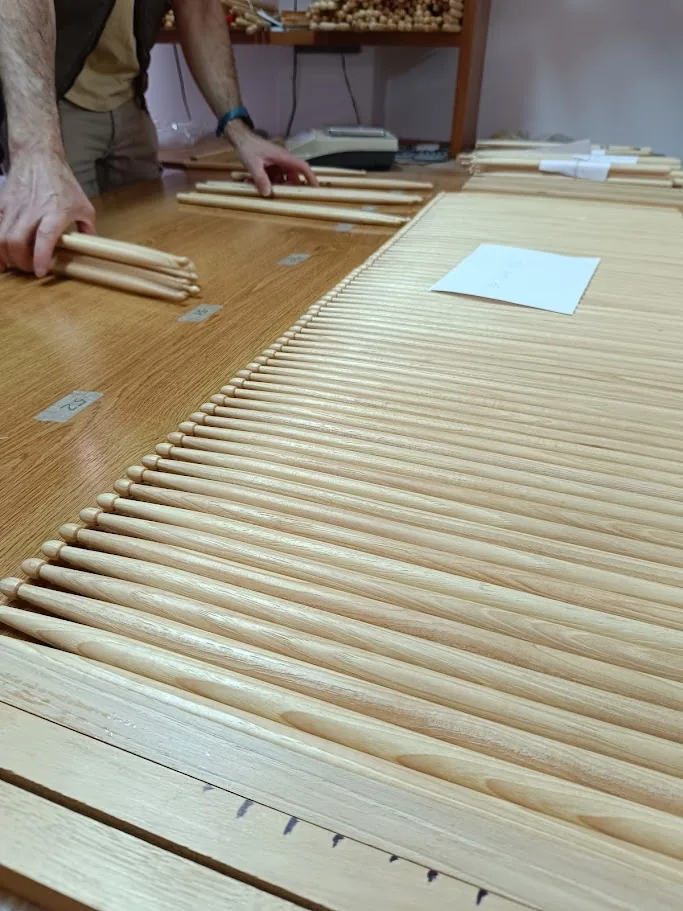 Weight-Matched, Tone-Matched, Tour-Ready: The Drummer’s Guide to Custom Drumsticks